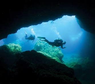 Lantern Comino